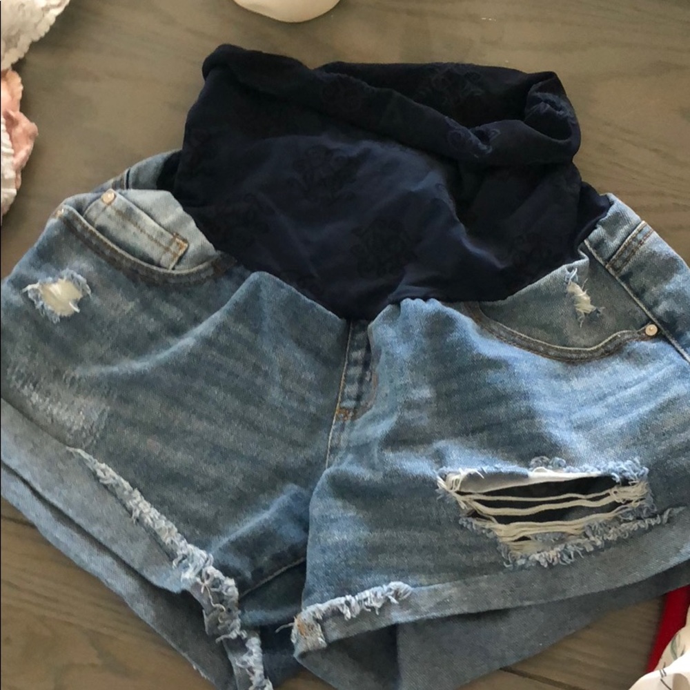Motherhood maternity shorts - Picture 1 of 1